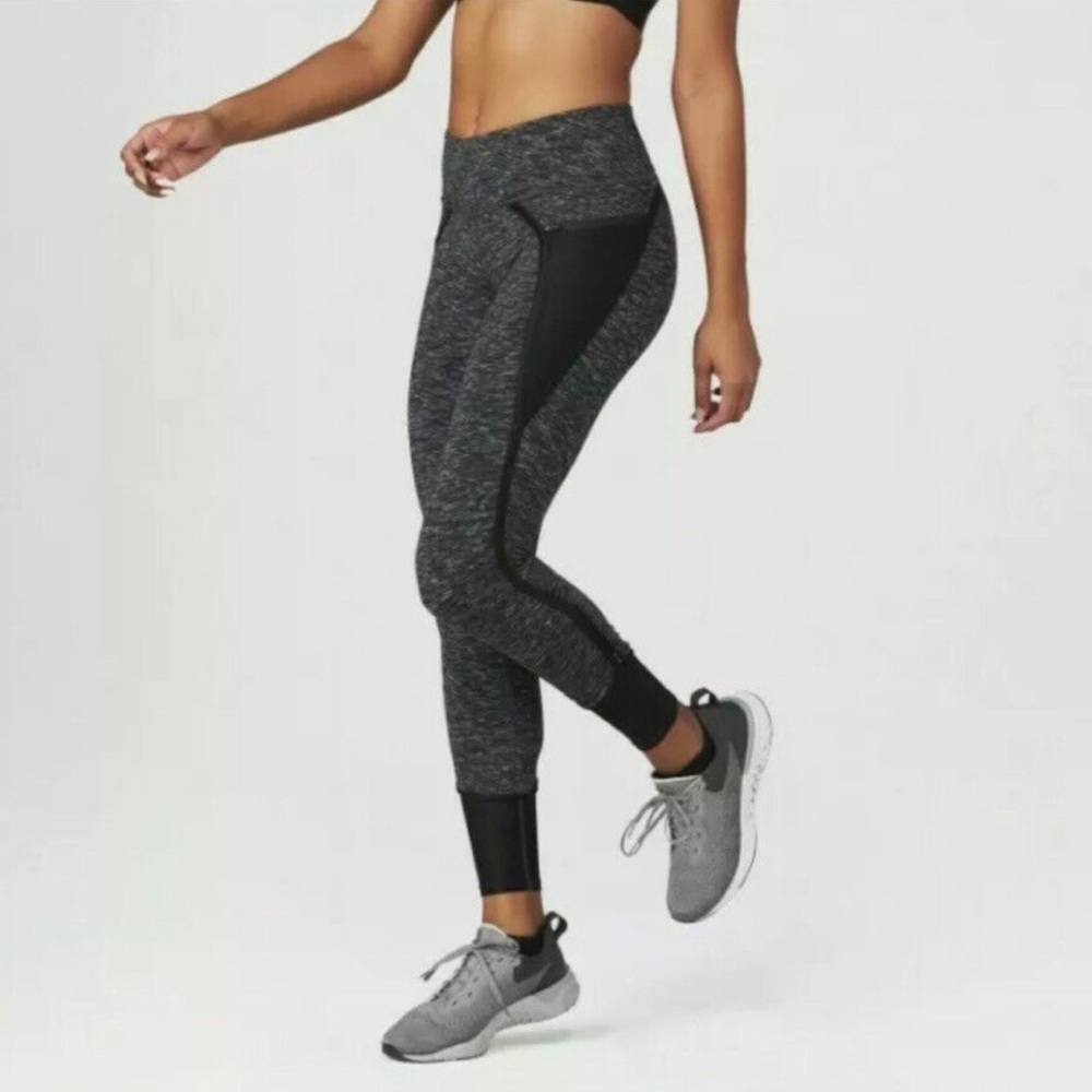 Hylete || Nimbus Mesh Adjustable Inseam Performance Legging || Gently Used